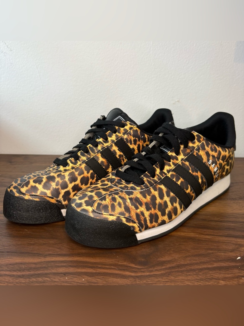 Adidas Samoa Leopard Cheetah Print Sneakers Women's Size 9 C75459 Black Brown - Picture 5 of 9